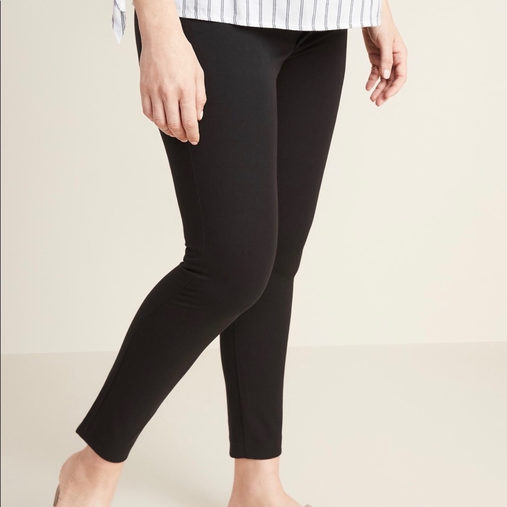 Old Navy Sz Medium Maternity Leggings Cotton NWT Stretch Pull On Belly Band